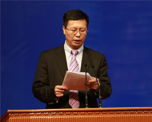 中国循环经济协会副会长兼秘书长王吉位发布《中国循环经济大事记》、《中国循环经济最佳实践》等两项研究成果_副本.jpg