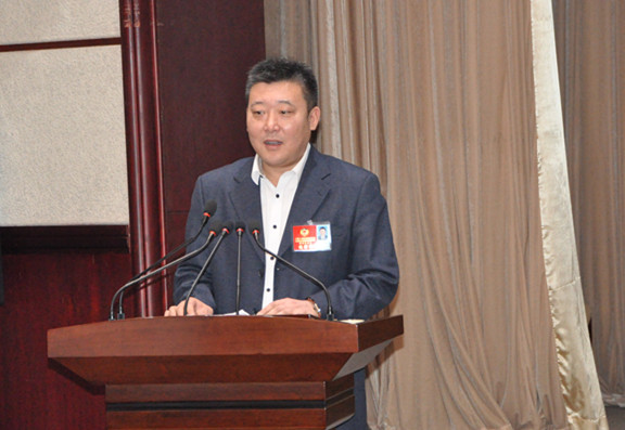 李边卓.jpg