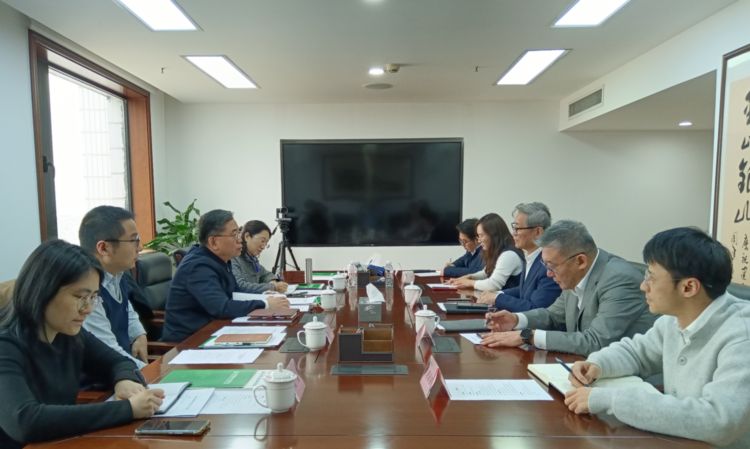 接待天津市工信局党组书记、局长尹继辉-网站.jpg